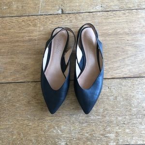 Madewell black pointy toed sling back flats 🖤